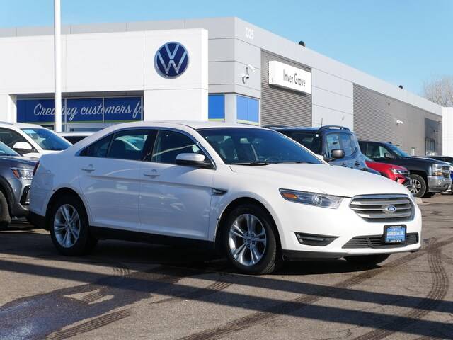2016 Ford Taurus SEL FWD photo