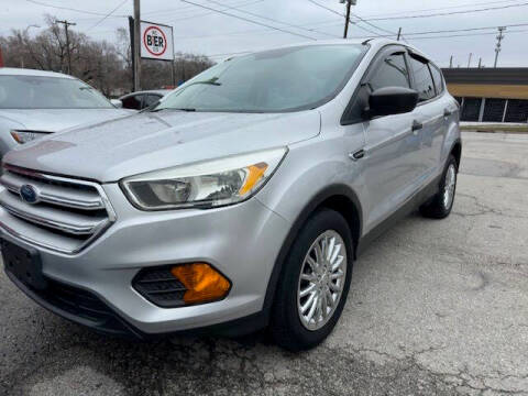 2017 Ford Escape S FWD photo
