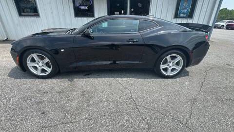 2016 Chevrolet Camaro 1LT RWD photo
