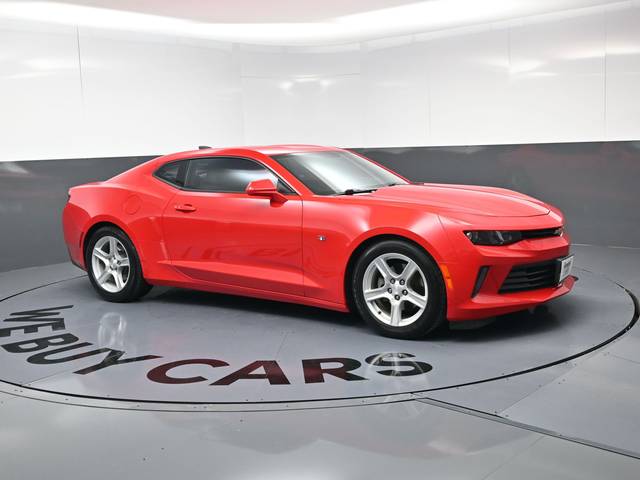 2016 Chevrolet Camaro 1LT RWD photo