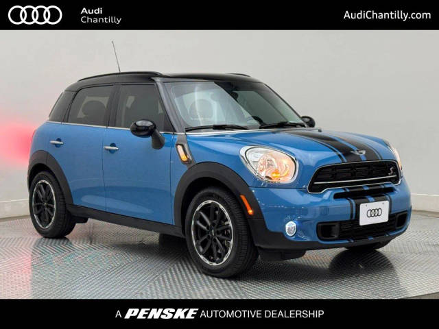 2016 MINI Countryman S FWD photo