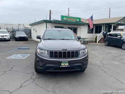 2015 Jeep Grand Cherokee Laredo 4WD photo