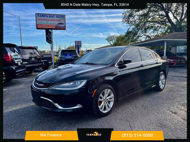 2015 Chrysler 200 Limited FWD photo