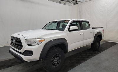 2016 Toyota Tacoma SR 4WD photo