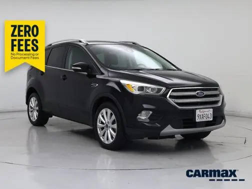 2017 Ford Escape Titanium 4WD photo