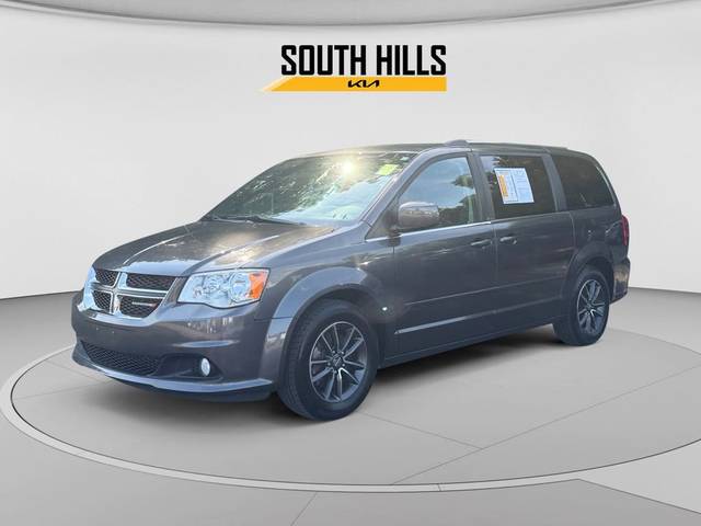 2016 Dodge Grand Caravan SXT Plus FWD photo