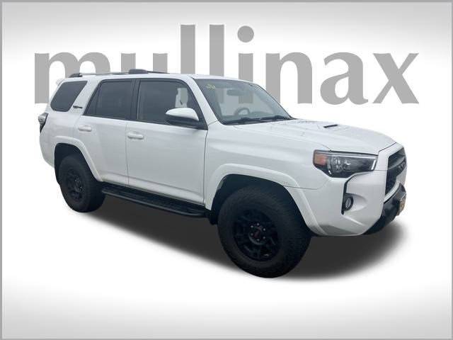 2016 Toyota 4Runner TRD Pro 4WD photo