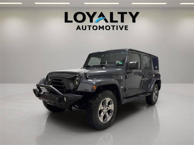 2016 Jeep Wrangler Unlimited Sahara 4WD photo
