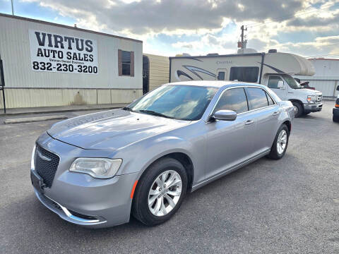 2016 Chrysler 300 Limited RWD photo