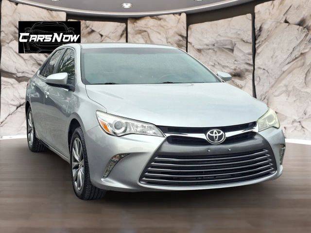 2016 Toyota Camry XLE FWD photo
