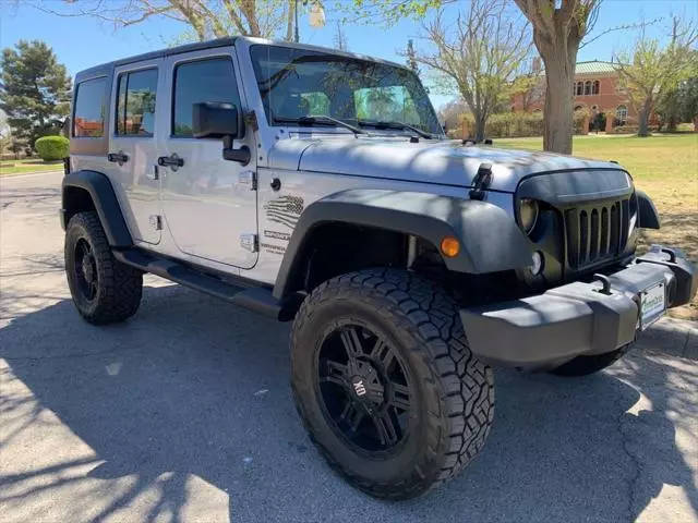 2016 Jeep Wrangler Unlimited Sport 4WD photo