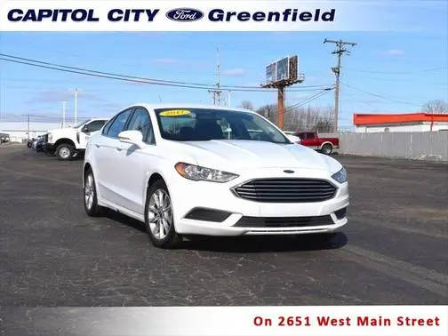 2017 Ford Fusion SE FWD photo