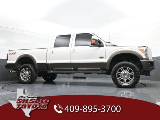 2016 Ford F-250 Super Duty Platinum 4WD photo