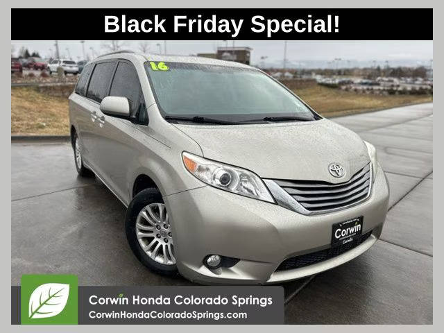 2016 Toyota Sienna XLE FWD photo