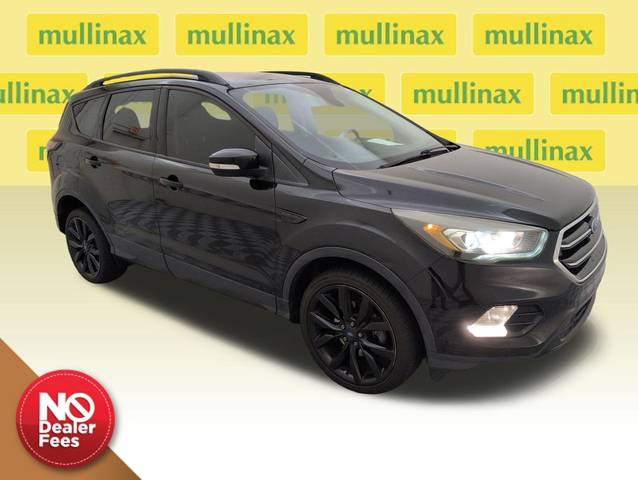 2017 Ford Escape Titanium FWD photo