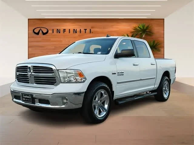 2016 Ram 1500 Big Horn 4WD photo