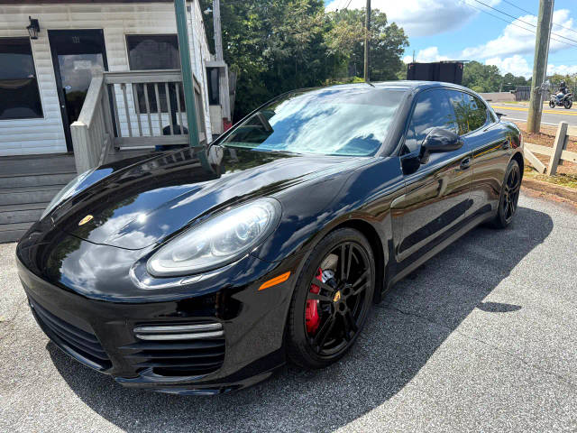 2016 Porsche Panamera GTS AWD photo