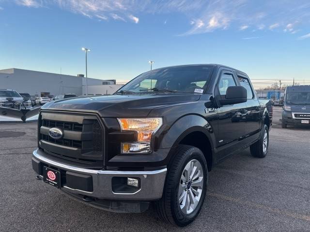 2016 Ford F-150 XL 4WD photo