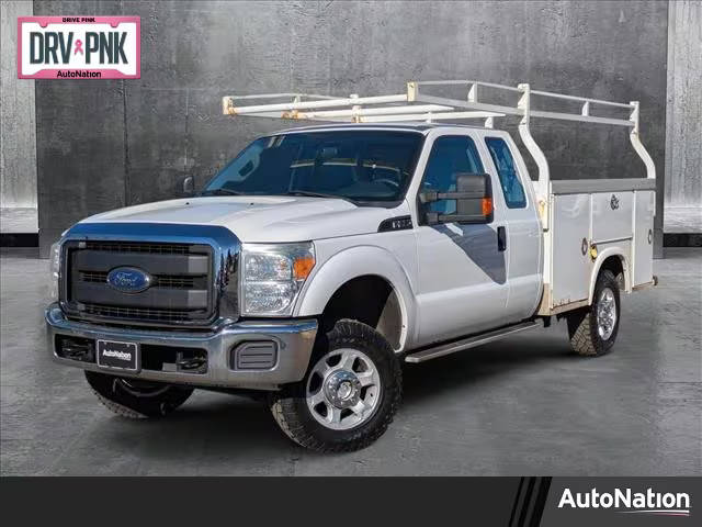 2016 Ford F-250 Super Duty XL 4WD photo