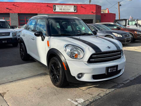 2016 MINI Countryman FWD photo