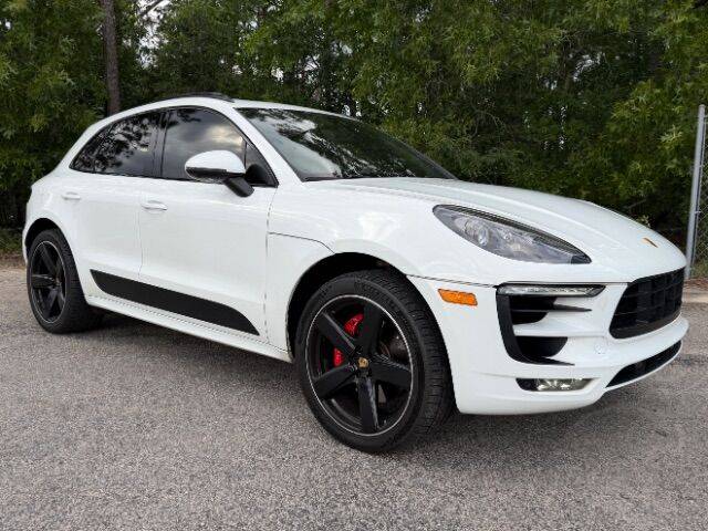 2017 Porsche Macan GTS AWD photo