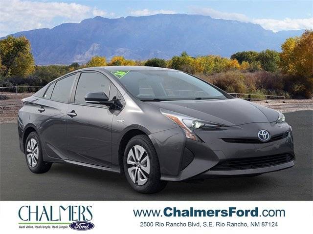 2016 Toyota Prius Three FWD photo