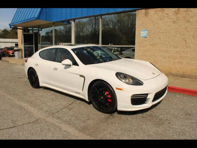2016 Porsche Panamera GTS AWD photo