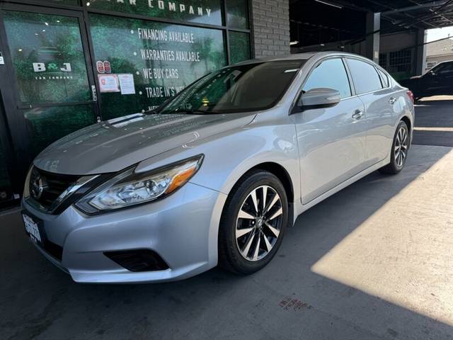 2016 Nissan Altima 2.5 SV FWD photo