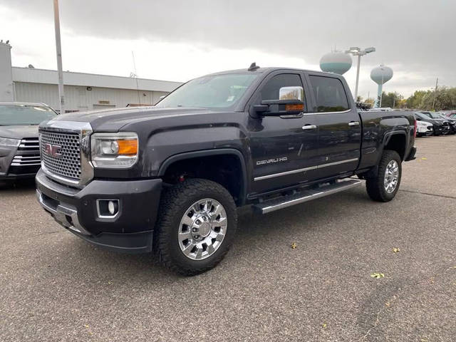 2016 GMC Sierra 2500HD Denali 4WD photo