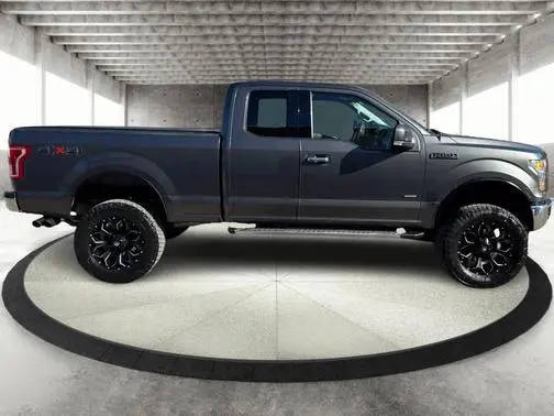 2016 Ford F-150 XLT 4WD photo