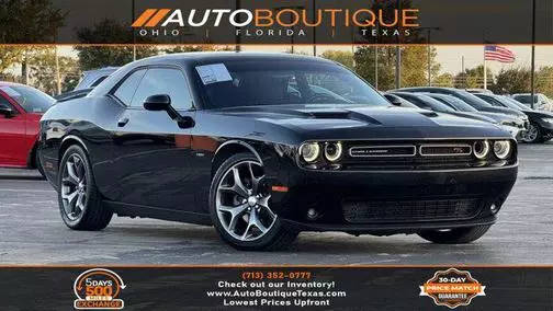 2016 Dodge Challenger R/T RWD photo