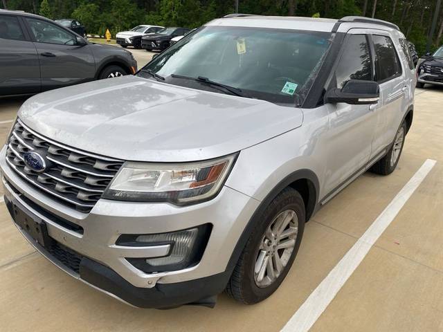 2016 Ford Explorer XLT FWD photo
