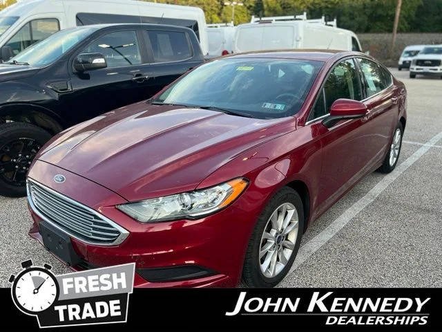 2017 Ford Fusion SE FWD photo
