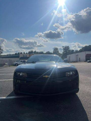 2015 Chevrolet Camaro LT RWD photo