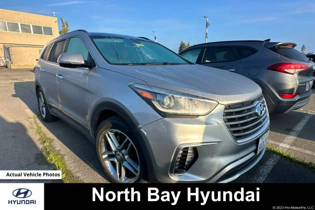 2017 Hyundai Santa Fe SE Ultimate FWD photo