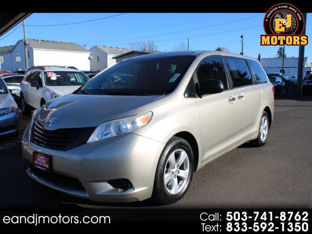 2016 Toyota Sienna L FWD photo