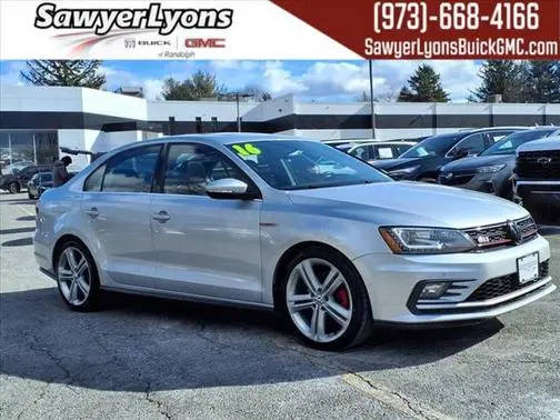 2016 Volkswagen Jetta 2.0T GLI SEL FWD photo