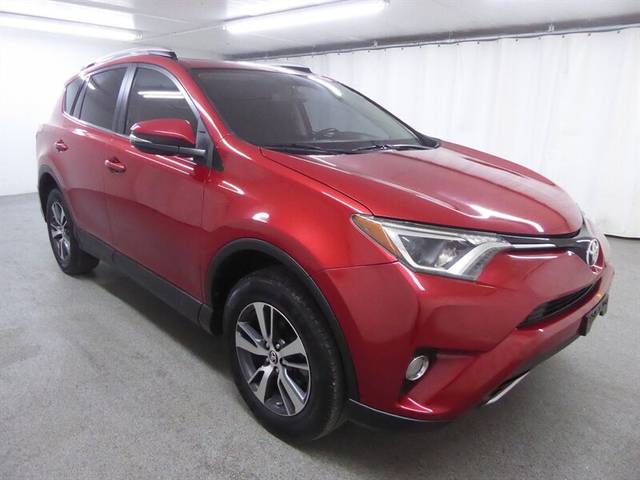 2016 Toyota RAV4 XLE AWD photo