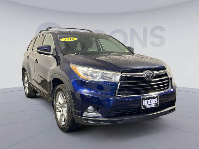 2016 Toyota Highlander Limited Platinum AWD photo