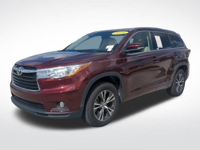 2016 Toyota Highlander XLE FWD photo