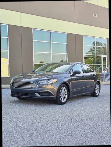 2017 Ford Fusion SE FWD photo