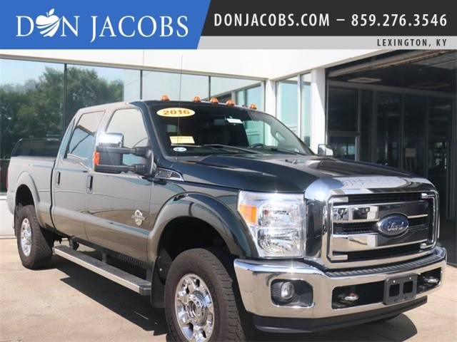 2016 Ford F-250 Super Duty Lariat 4WD photo