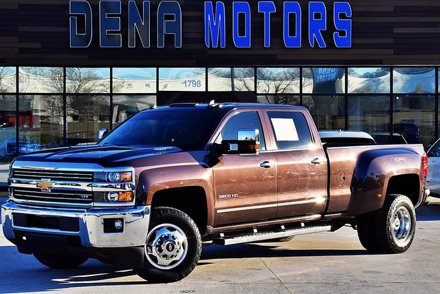 2016 Chevrolet Silverado 3500HD LTZ 4WD photo