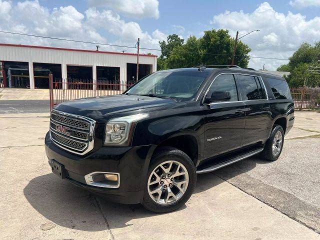 2016 GMC Yukon XL SLE RWD photo
