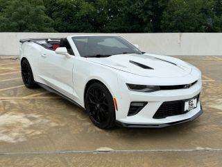 2016 Chevrolet Camaro 2SS RWD photo