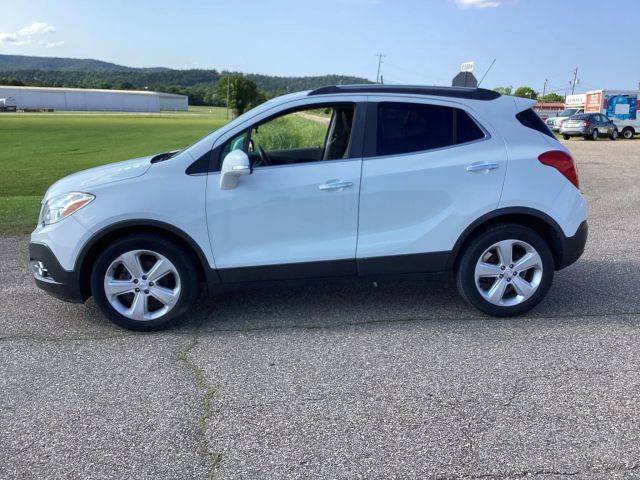 2016 Buick Encore Convenience FWD photo