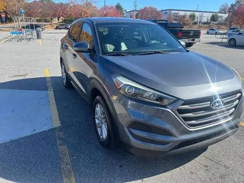 2016 Hyundai Tucson SE FWD photo
