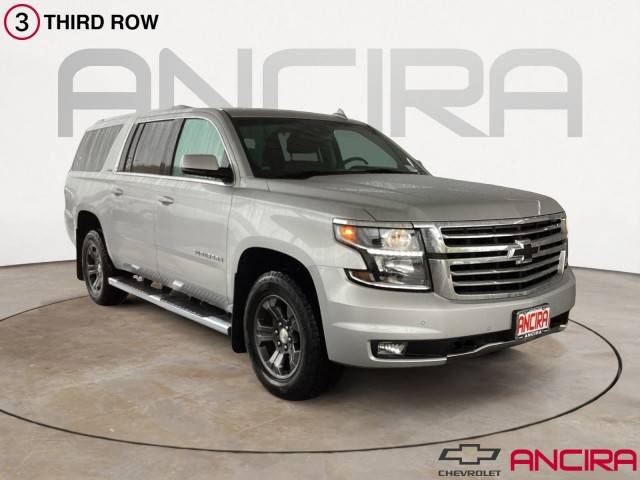 2016 Chevrolet Suburban LT 4WD photo