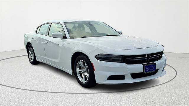 2016 Dodge Charger SE RWD photo