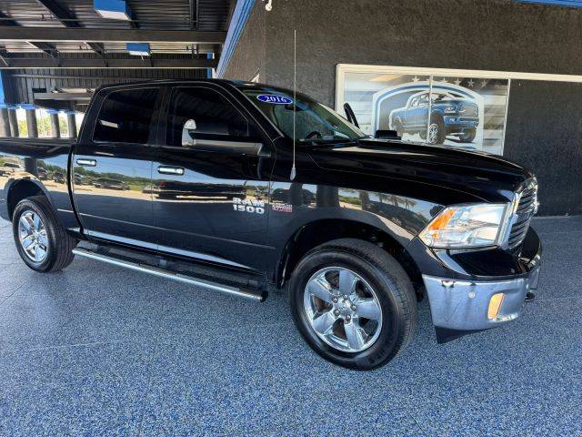2016 Ram 1500 Big Horn 4WD photo